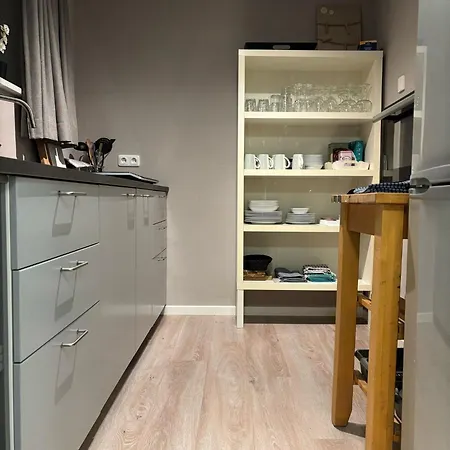 Habitación en casa particular Gemütliche Ferienwohnung, See- Und Stadtnah