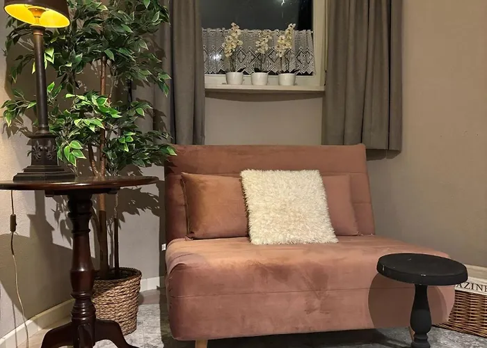 Gemuetliche Ferienwohnung, See- Und Stadtnah منزل للإقامة