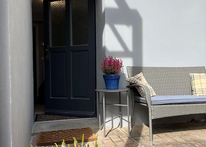 Gemuetliche Ferienwohnung, See- Und Stadtnah