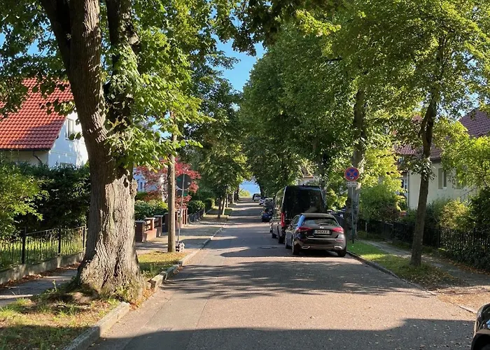 Gemuetliche Ferienwohnung, See- Und Stadtnah